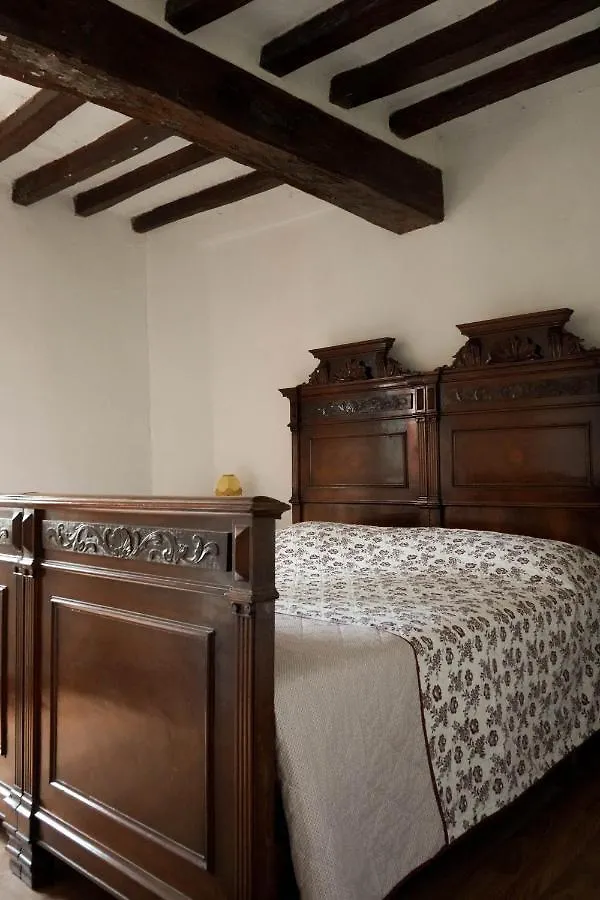 B&B Case Granelli Salsomaggiore Terme 0*,